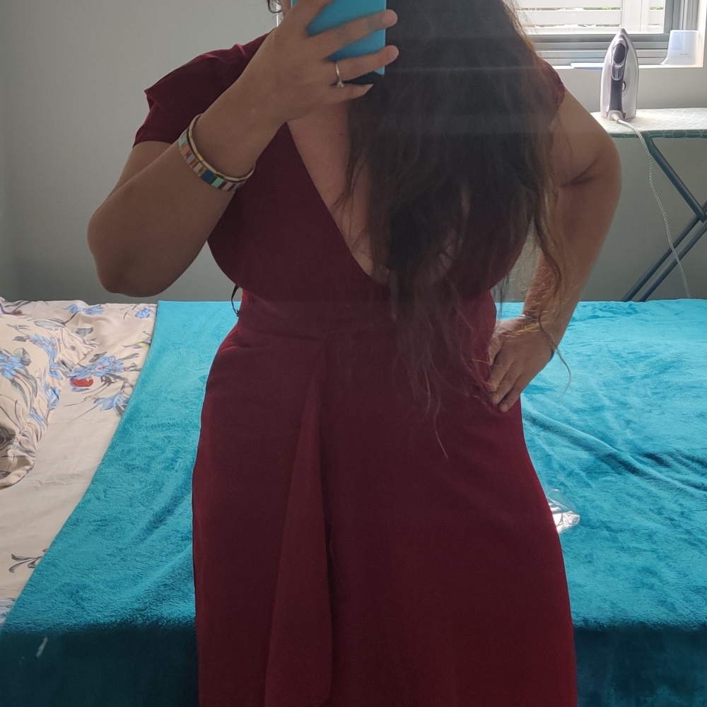 Burgundy dress - Picture 1 of 11